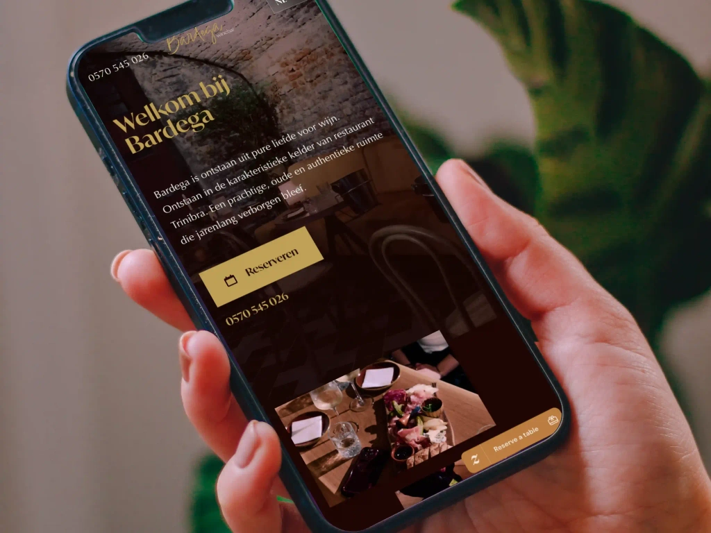 De headless website van wijnbar Bardega op een telefoon