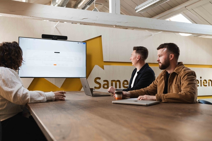 Kennismakingsgesprek aan de overlegtafel over Excel vervangen door een applicatie