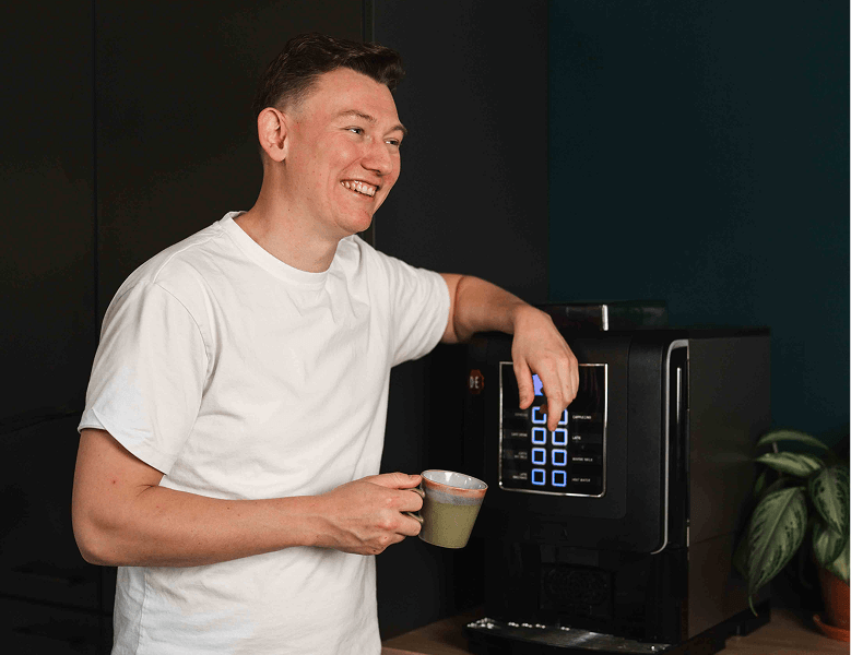 Jasper van Doorn is een software expert bij het bedrijf Prikr waar ze maatwerk websites maken