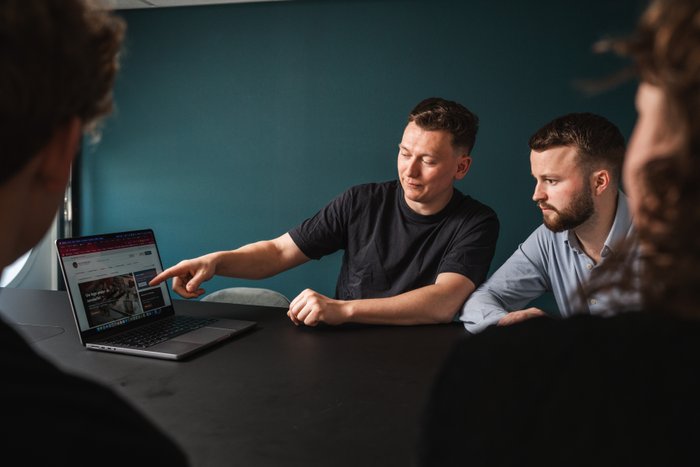 Na het opleveren van een WordPress maatwerk website ontwikkelen we het liefst maandelijks door